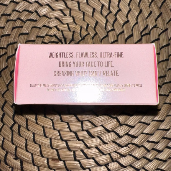 JEFFREE STAR MAGIC STAR LUMINOUS SETTING POWDER 0.353OZ in NATURAL - Picture 3 of 5